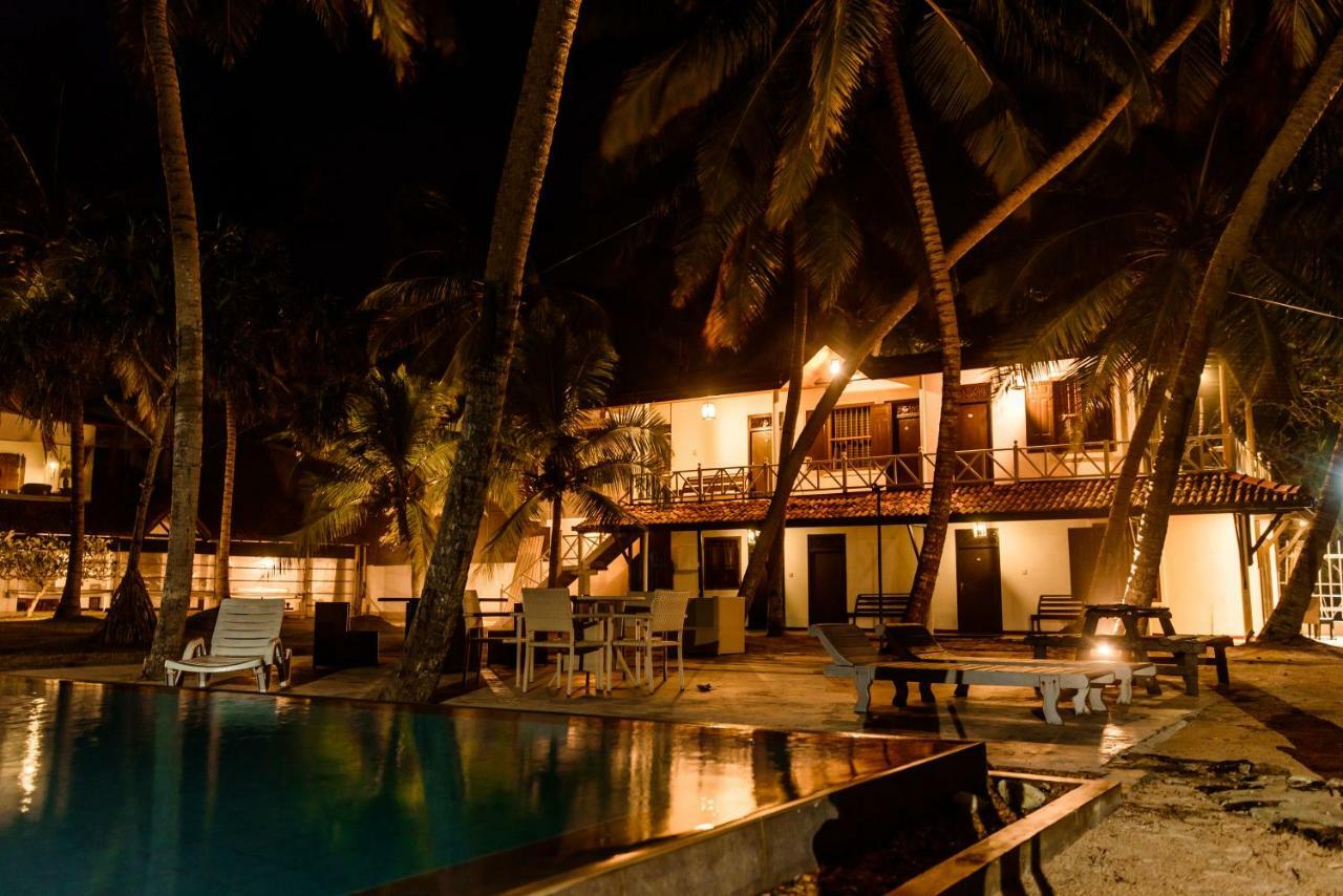 Amor Beach Унаватуна Экстерьер фото